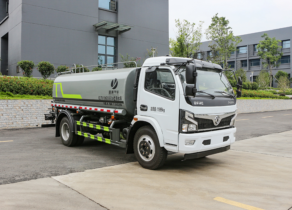 9.3方福瑞卡云內(nèi)170法士特8檔灑水車(chē)