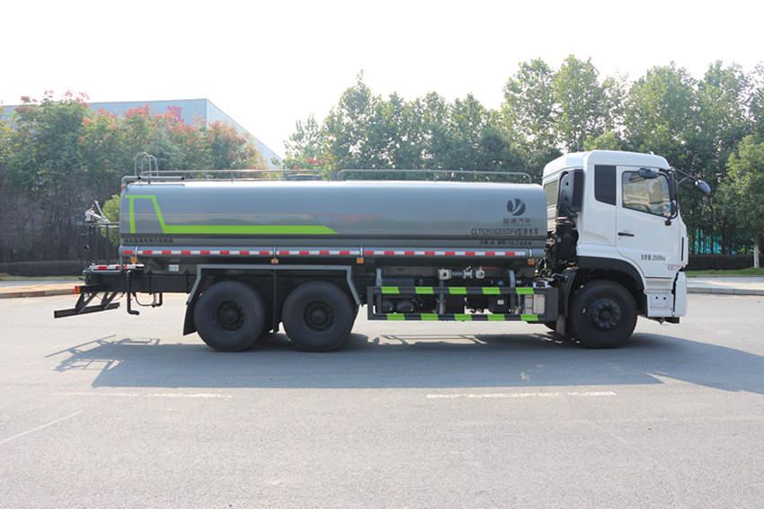 東風天龍 18.3 方灑水車