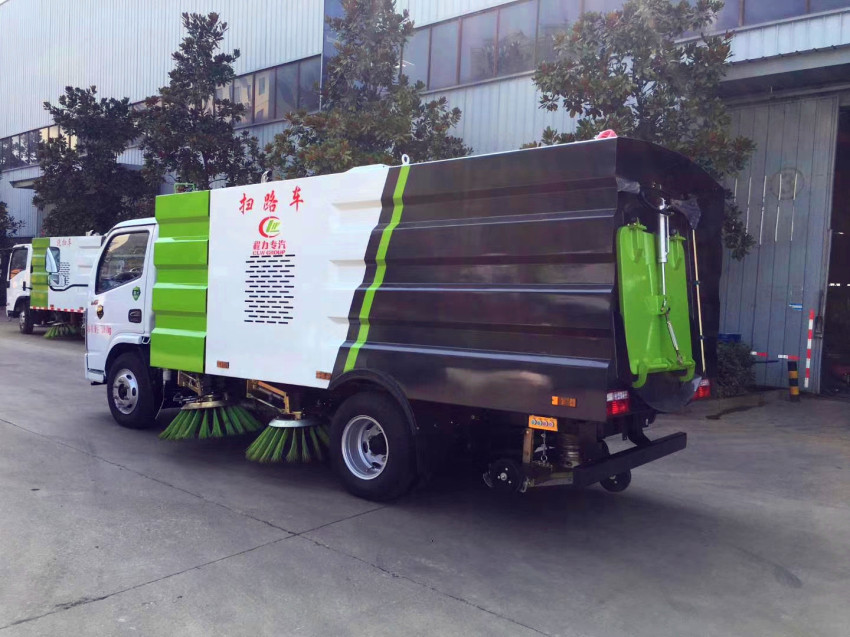 國六小多利卡5方掃路車-5方掃路車價格-程力汽車網(wǎng)